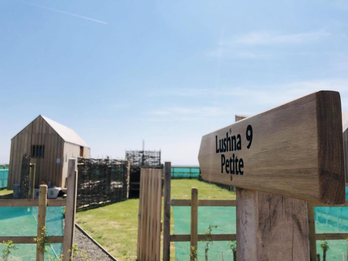 Lushna 8 Petite At Lee Wick Farm Cottages And Glamping Clacton-on-Sea Ngoại thất bức ảnh